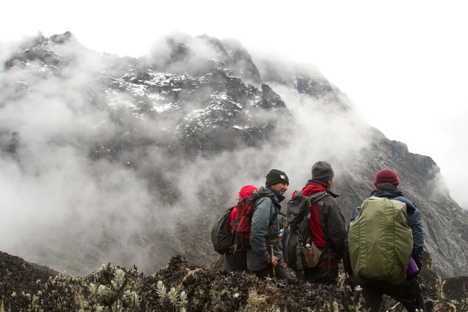 What To Bring When Hiking Rwenzori Mountains?  